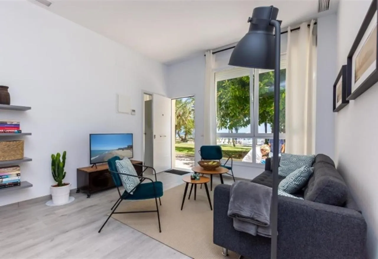 Beach Apartment Montemarcarihuela Torremolinos Spain